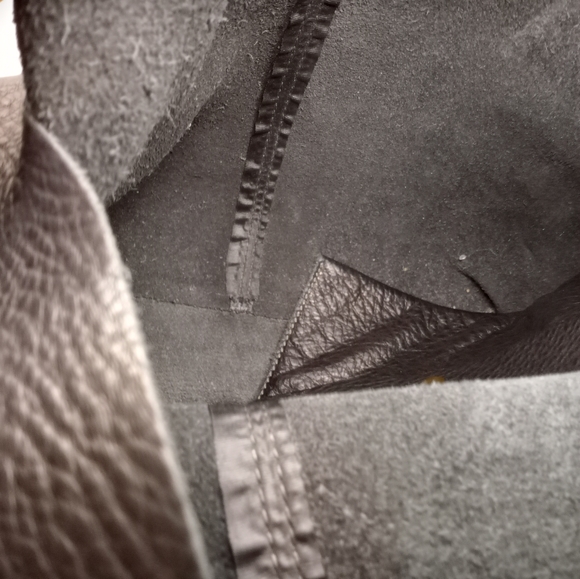 Lucky Brand Hobo bag with attached purse - Picture 3 of 12